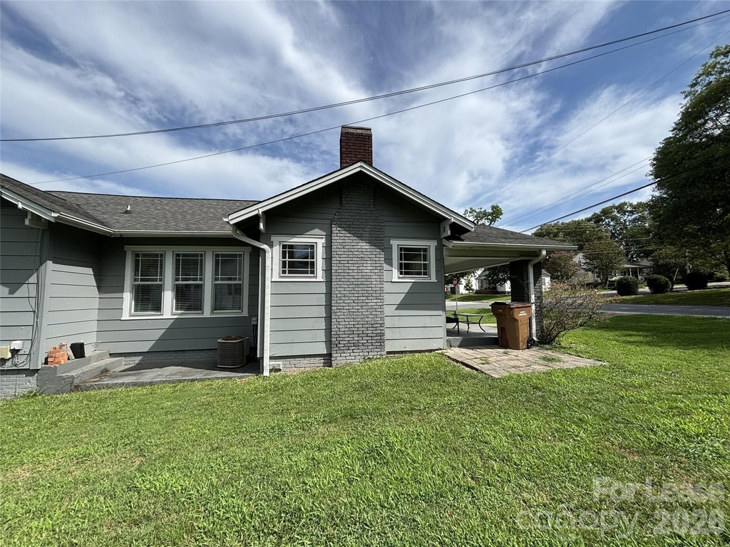629 N Cedar Street - Photo 15