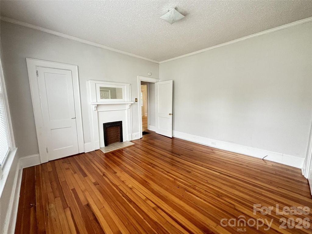 629 N Cedar Street - Photo 10