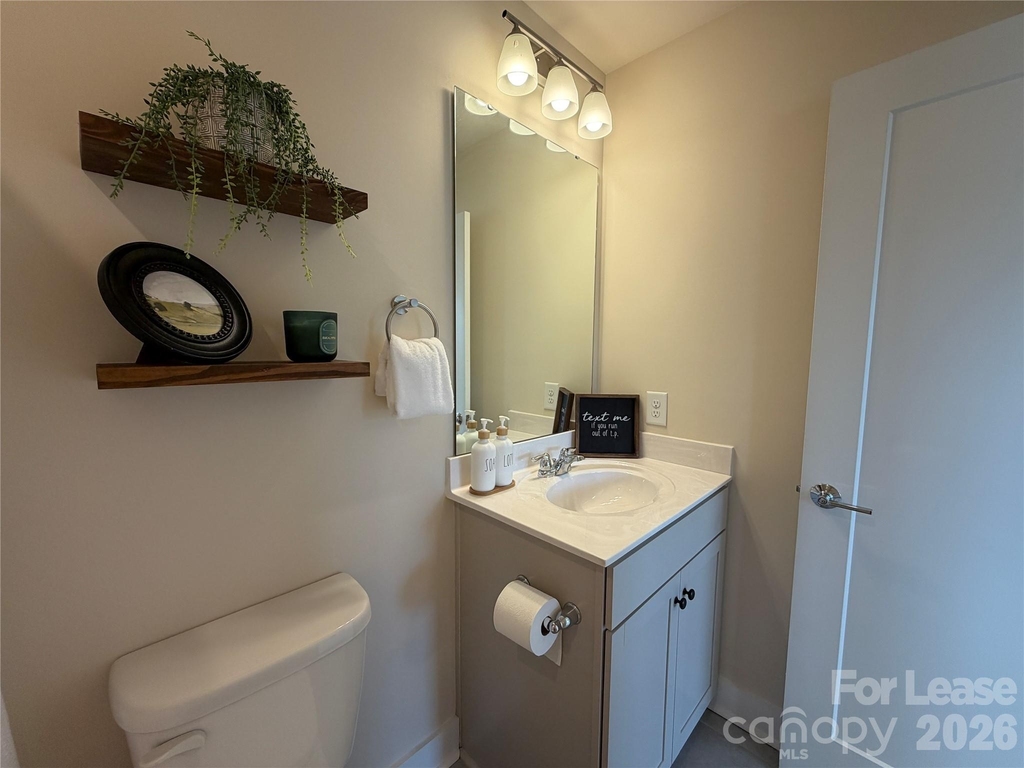 16034 Roscoe Lane - Photo 10