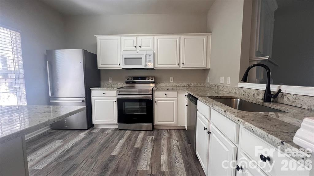 3261 Mannington Drive - Photo 4