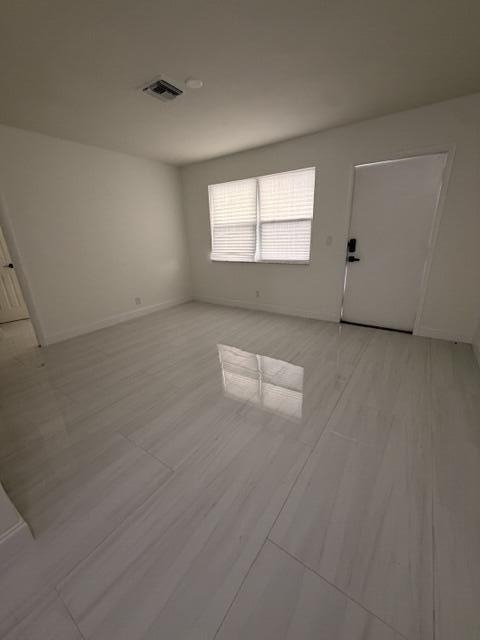 968 W 9th Street - Photo 7