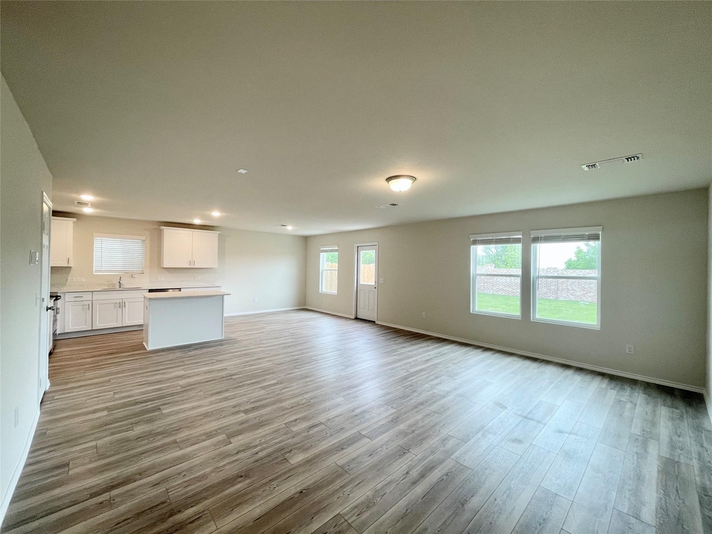 481 Grenada Lake Drive - Photo 3