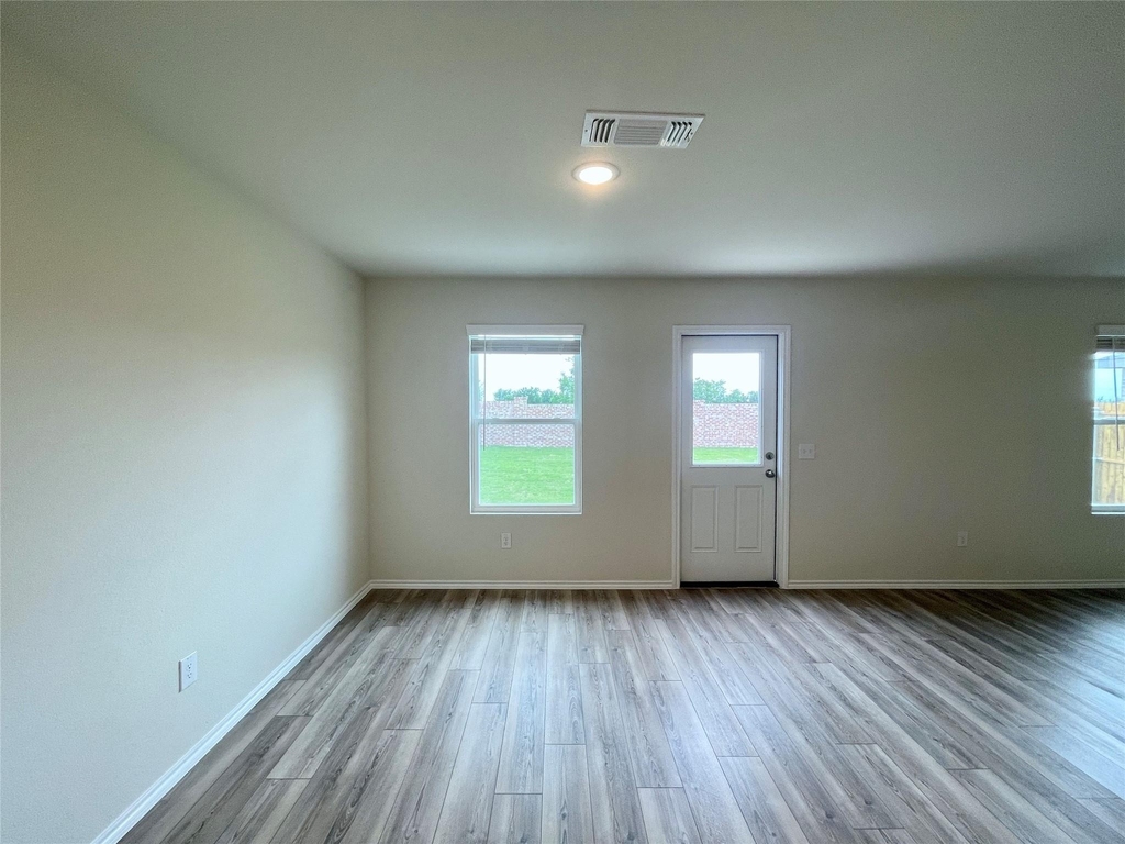 481 Grenada Lake Drive - Photo 7