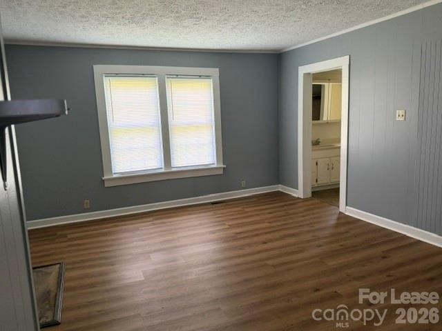 559 Shady Lane - Photo 2