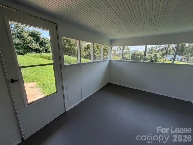 559 Shady Lane - Photo 7
