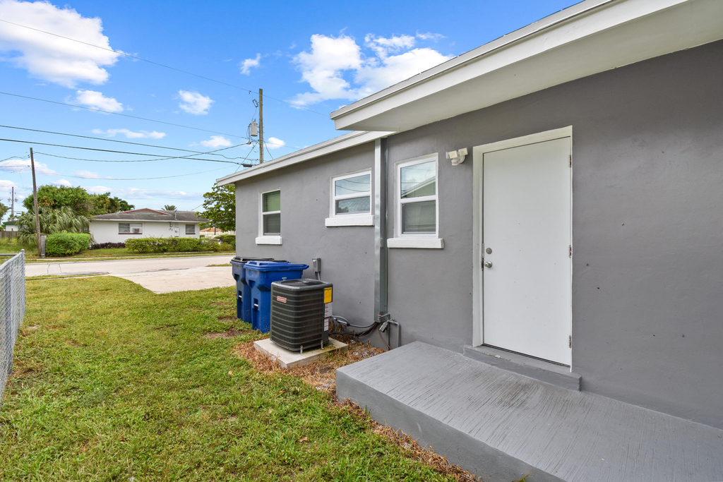 968 W 9th Street - Photo 20