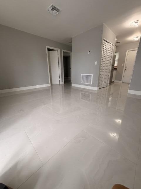 968 W 9th Street - Photo 2