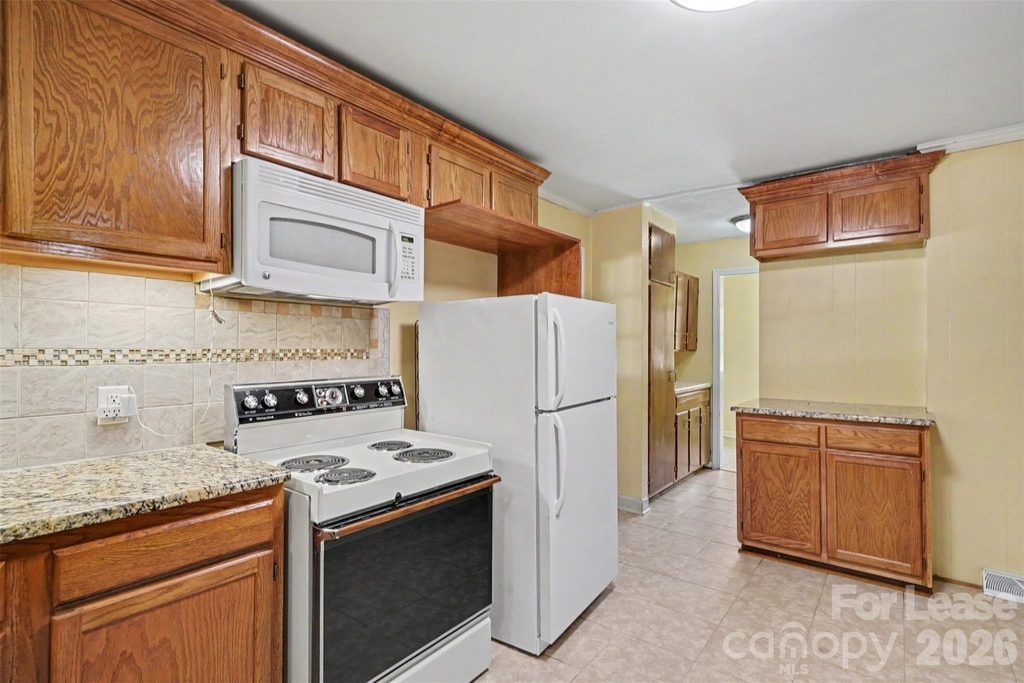 7017 Linda Lake Drive - Photo 6