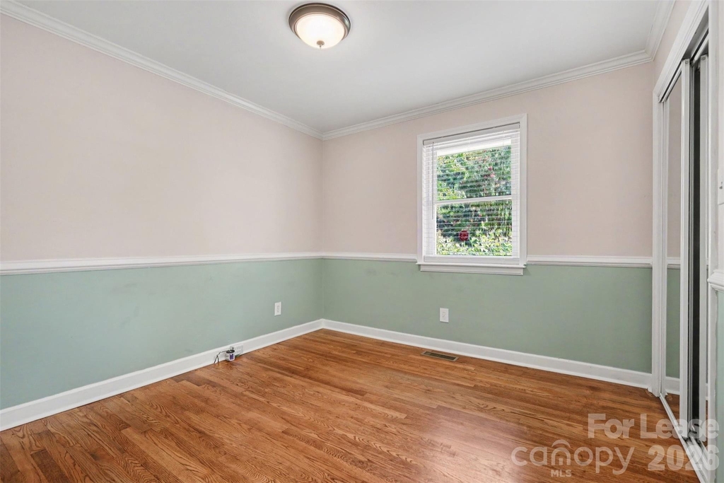 7017 Linda Lake Drive - Photo 10