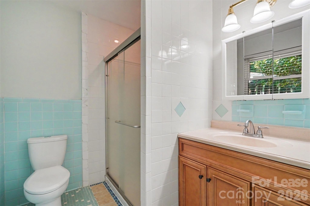 7017 Linda Lake Drive - Photo 12