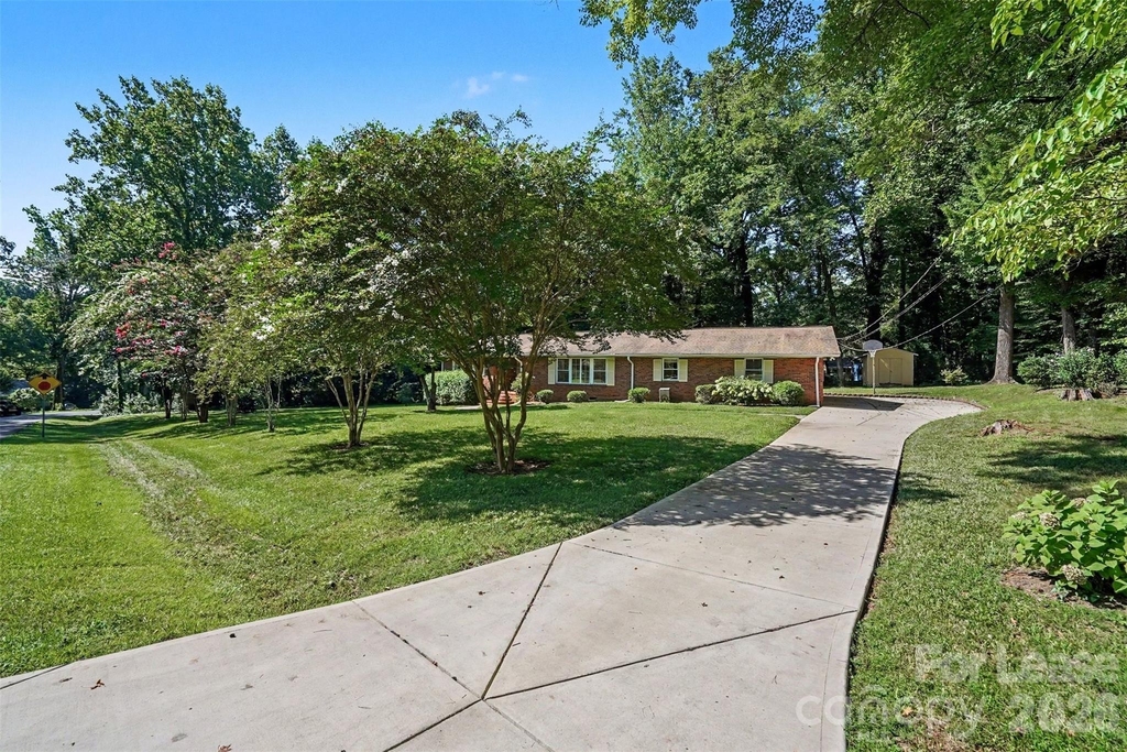 7017 Linda Lake Drive - Photo 23