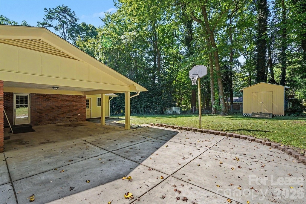 7017 Linda Lake Drive - Photo 20