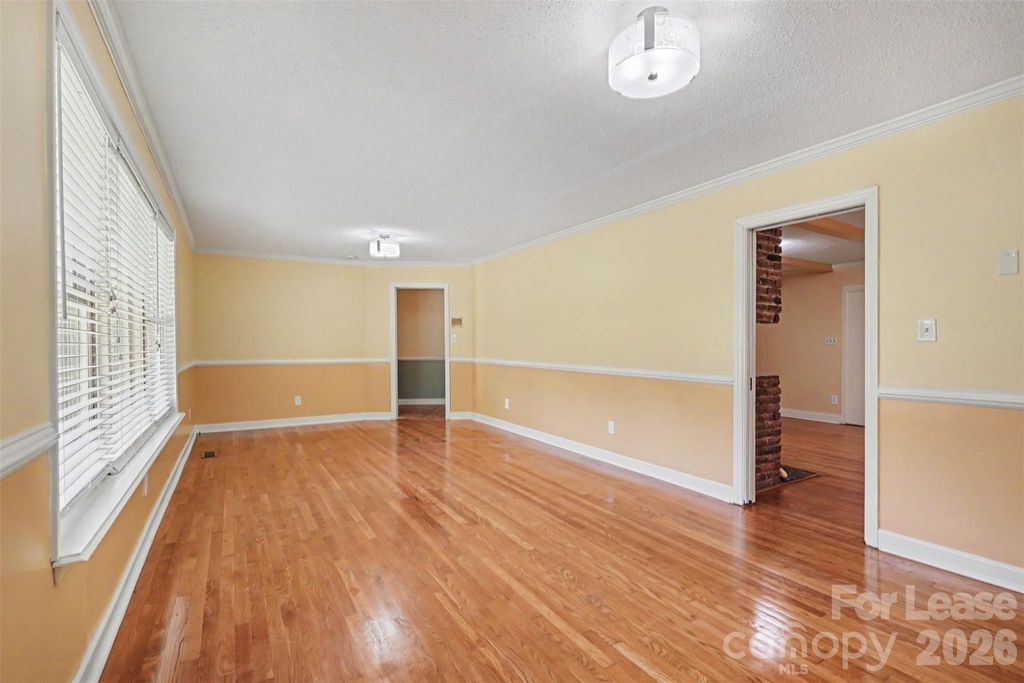 7017 Linda Lake Drive - Photo 7