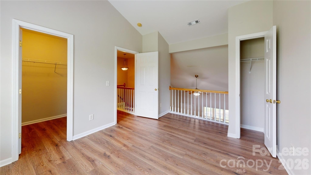 10131 Ballyclare Court - Photo 18