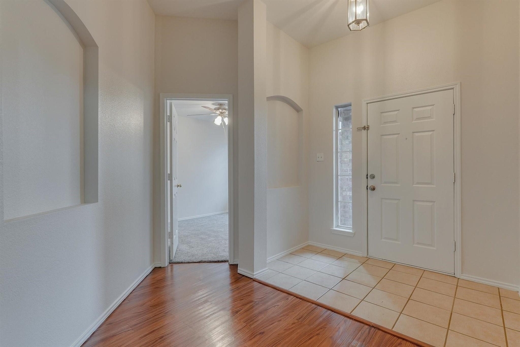10124 Pear Street - Photo 6