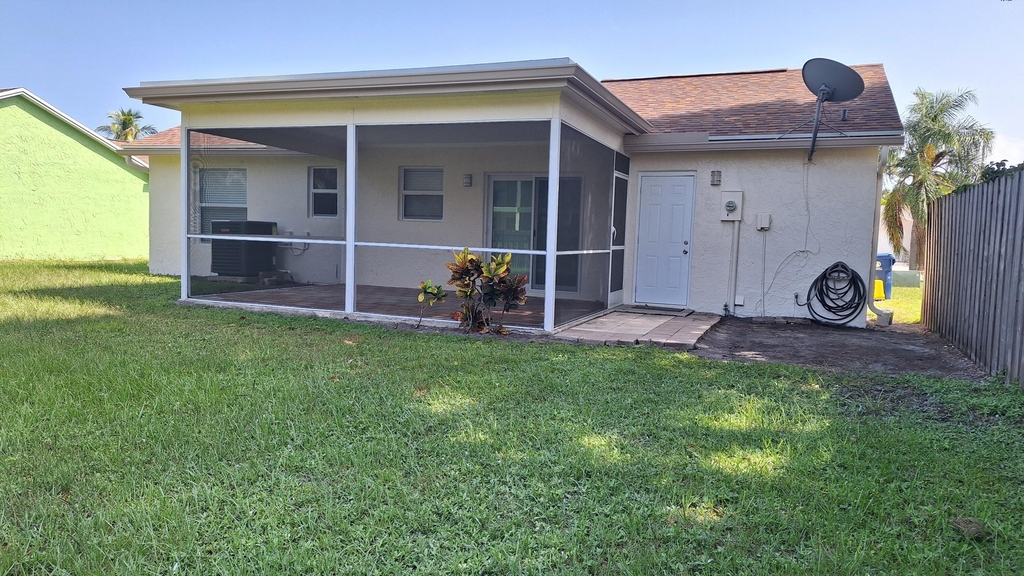 135 Village Circle - Photo 22