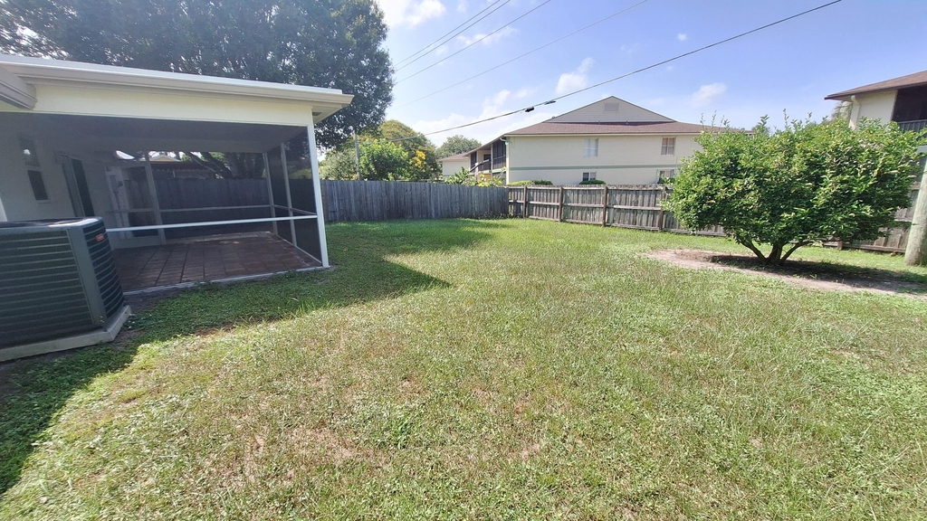 135 Village Circle - Photo 23