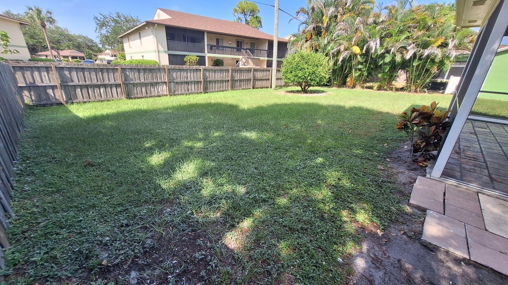 135 Village Circle - Photo 25