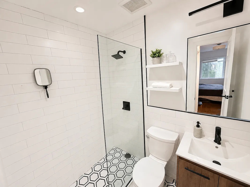 723 Prospect Place - Photo 2