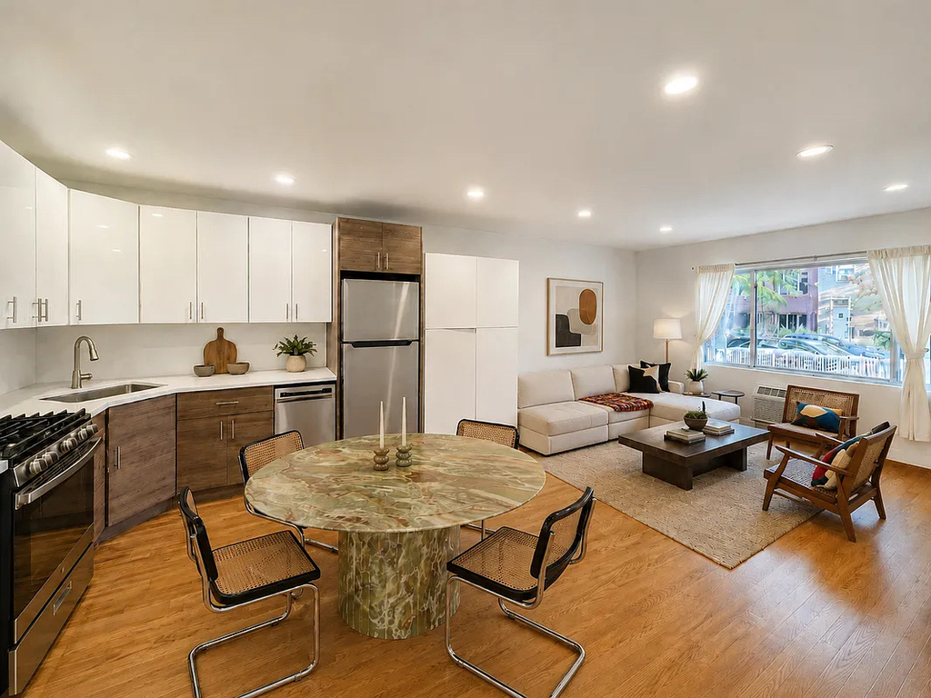 723 Prospect Place - Photo 0