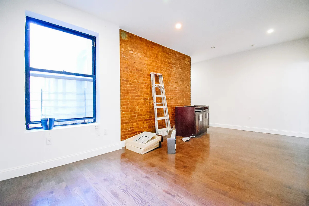 186 Claremont Avenue - Photo 4