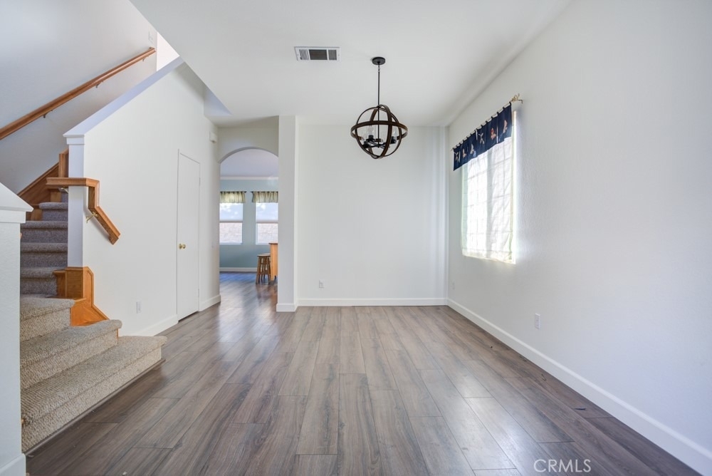 15984 Paul Court - Photo 5
