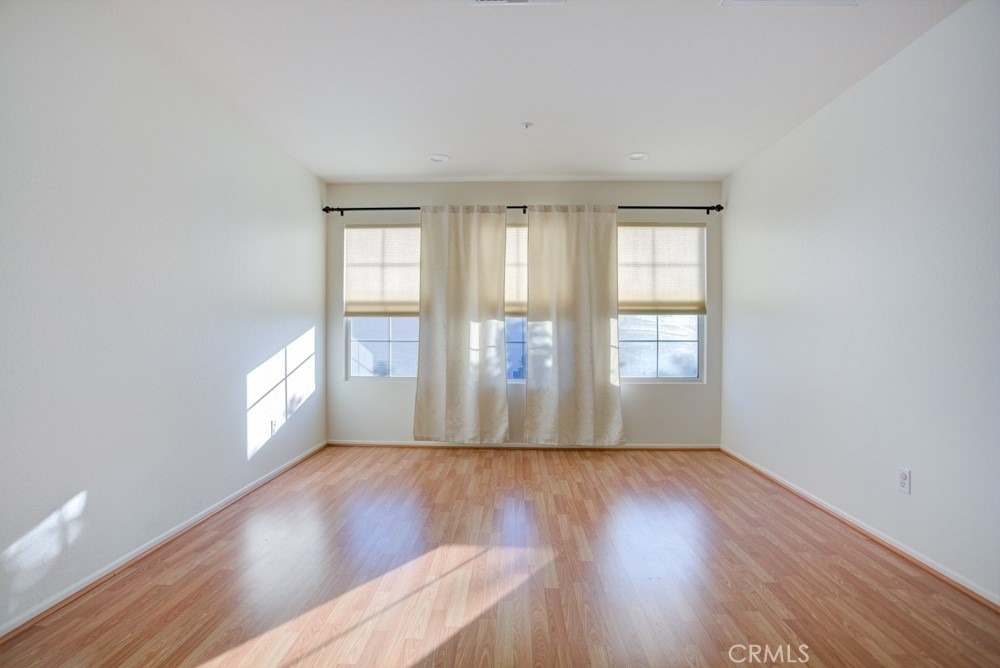 15984 Paul Court - Photo 22