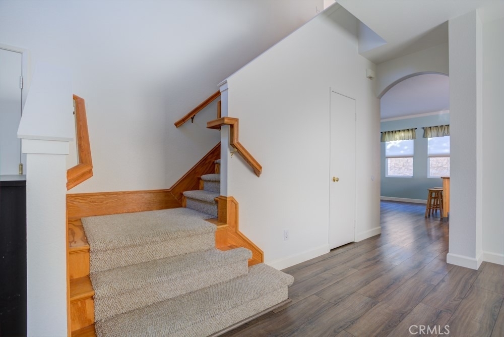 15984 Paul Court - Photo 6