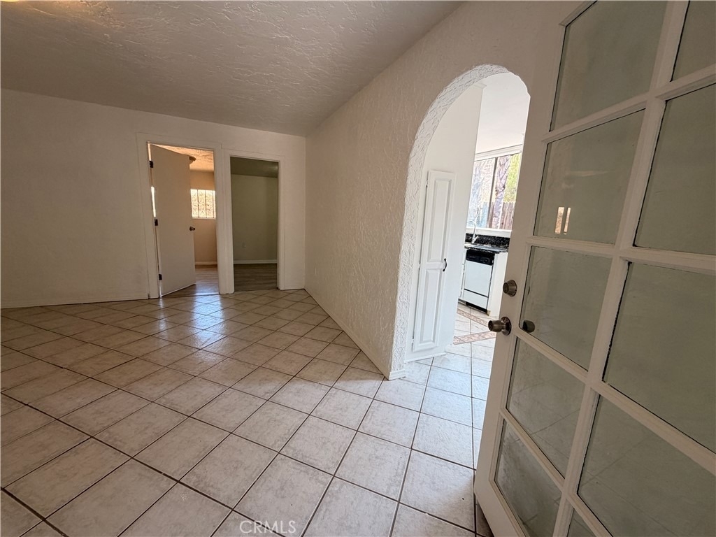 258 E Hill - Photo 13