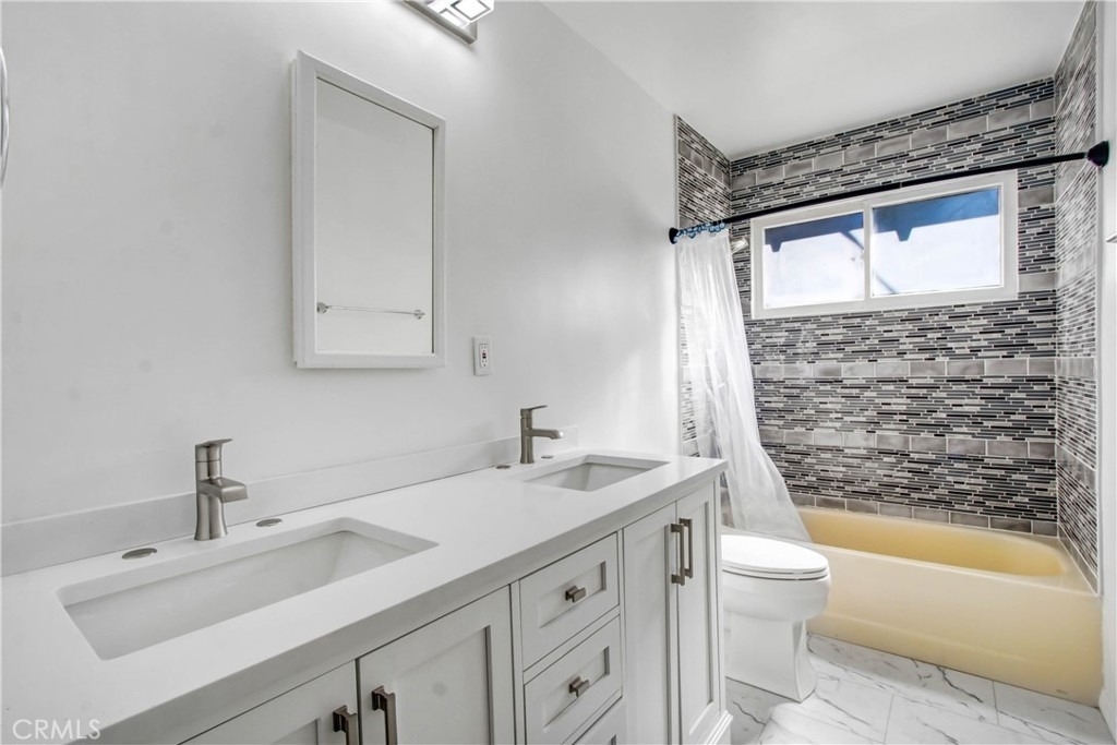 6904 Royer Avenue - Photo 7