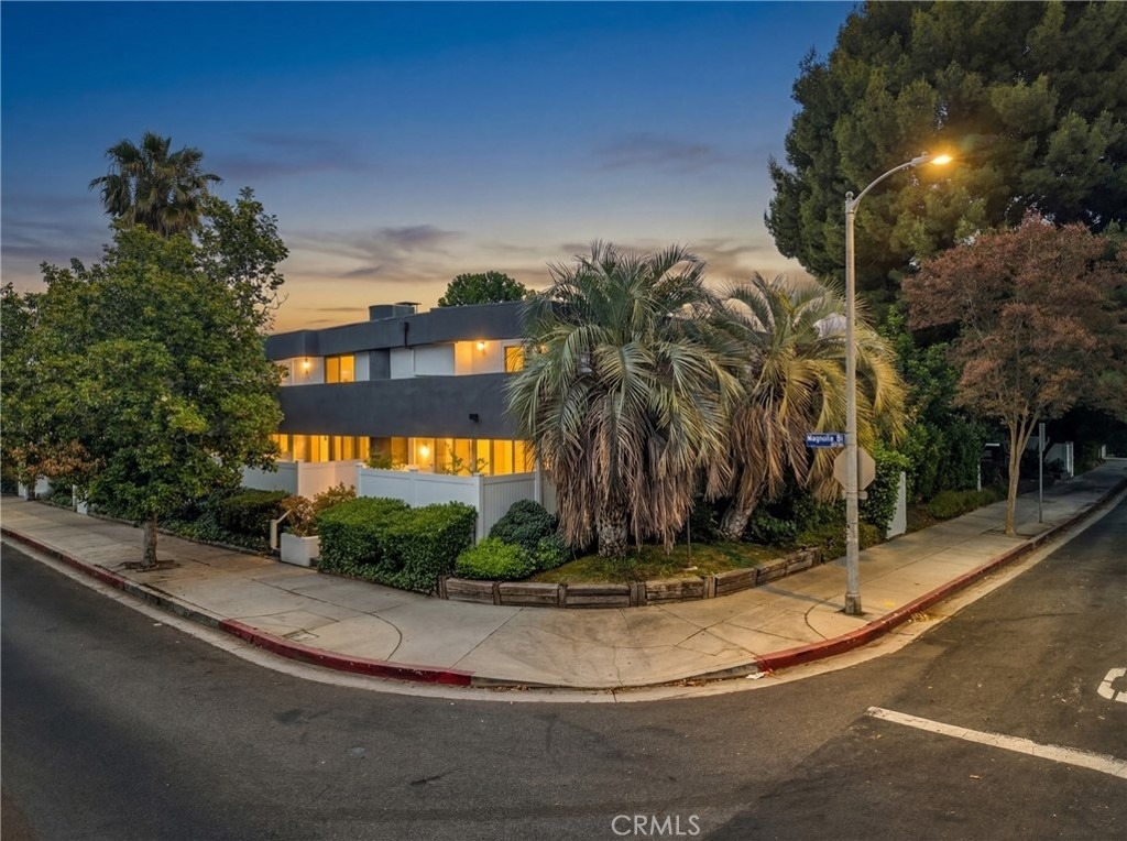 5142 Zelzah - Photo 23