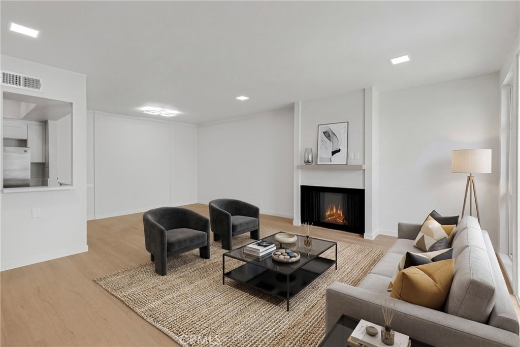 5142 Zelzah - Photo 5