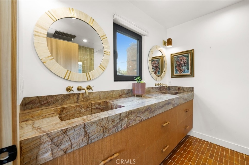 3627 Willowcrest Avenue - Photo 18