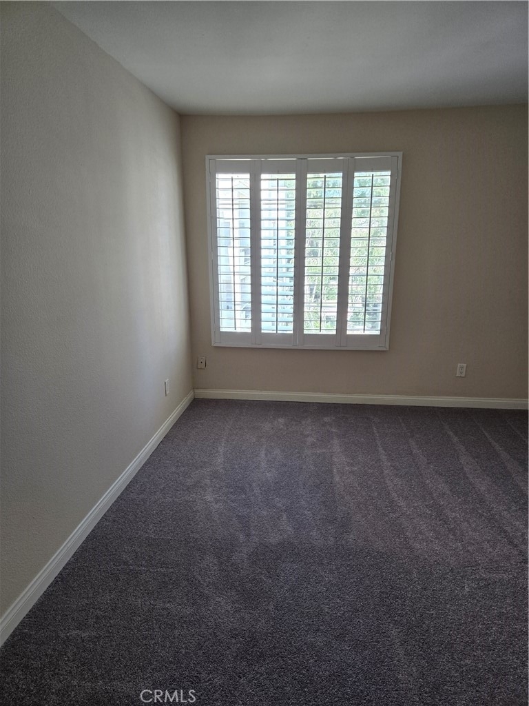 5520 Owensmouth - Photo 17