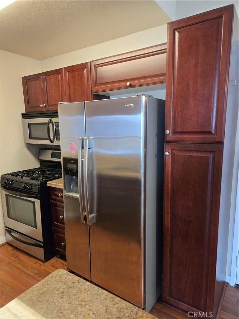 5520 Owensmouth - Photo 5