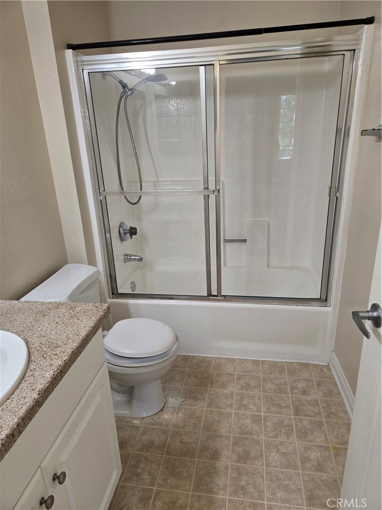 5520 Owensmouth - Photo 12