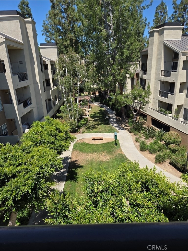 5520 Owensmouth - Photo 22