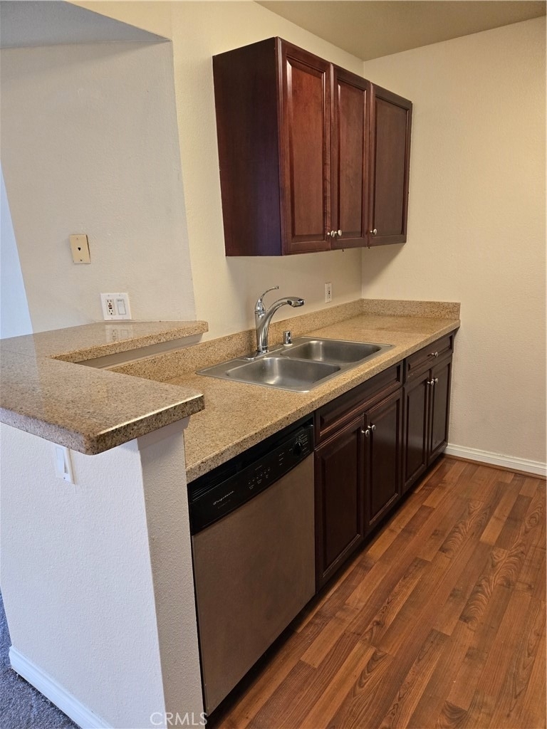 5520 Owensmouth - Photo 4