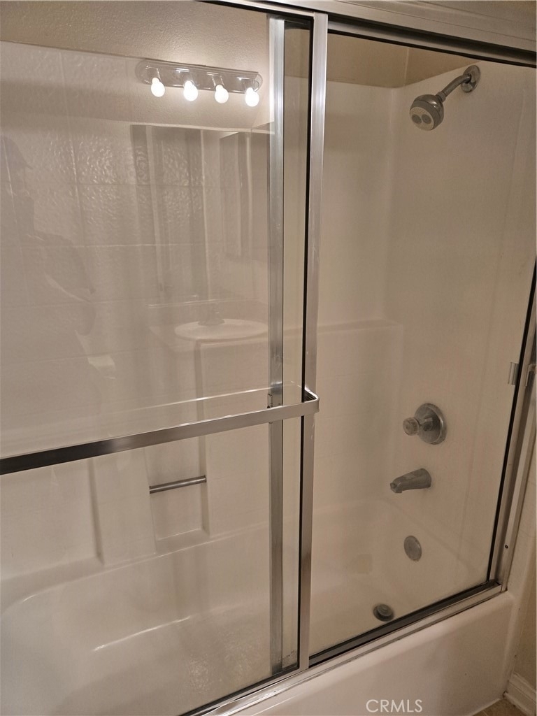 5520 Owensmouth - Photo 21