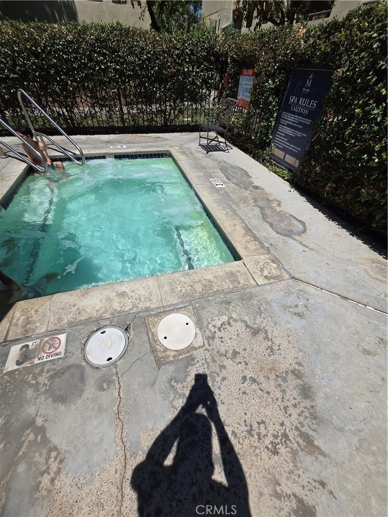 5520 Owensmouth - Photo 34