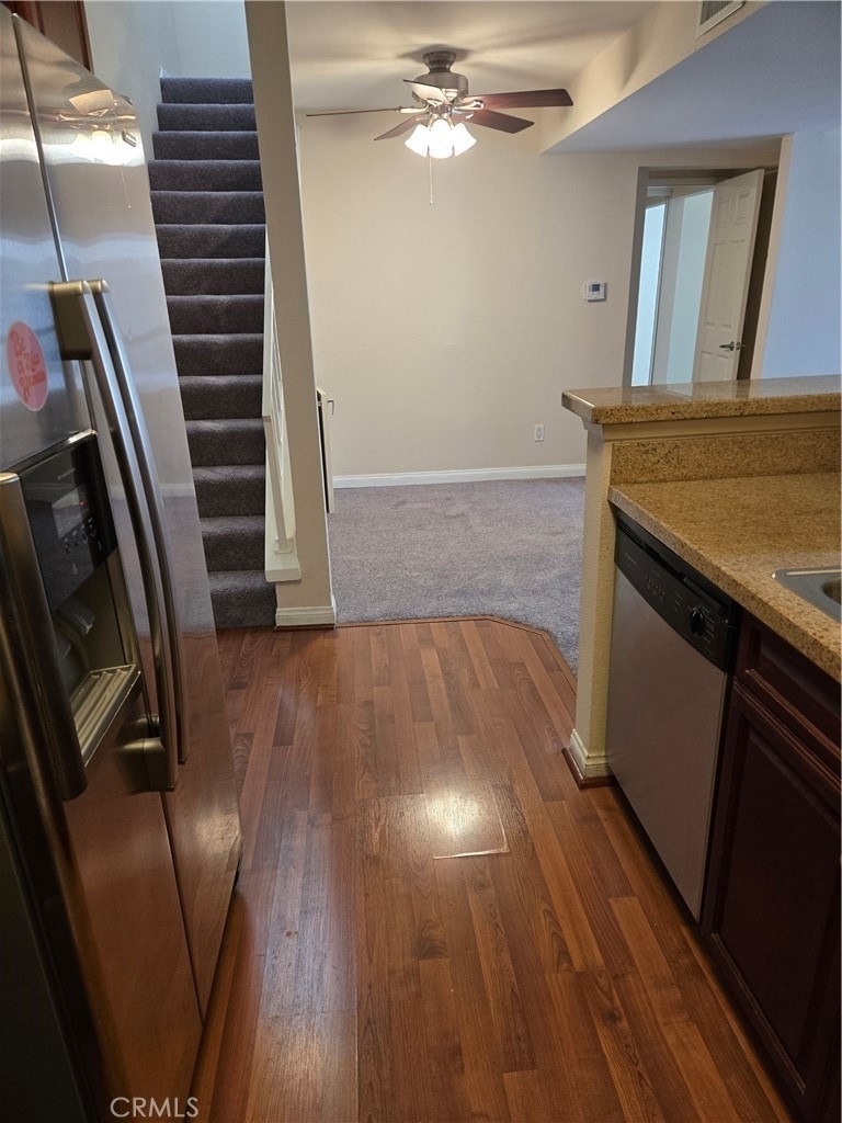 5520 Owensmouth - Photo 7