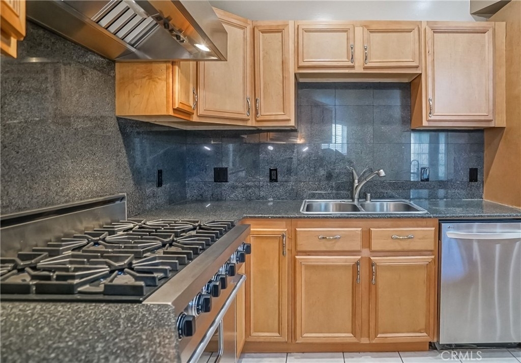 6942 Alcove - Photo 7