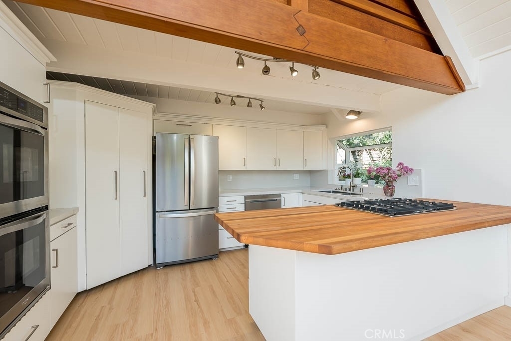 21670 Encina Road - Photo 8