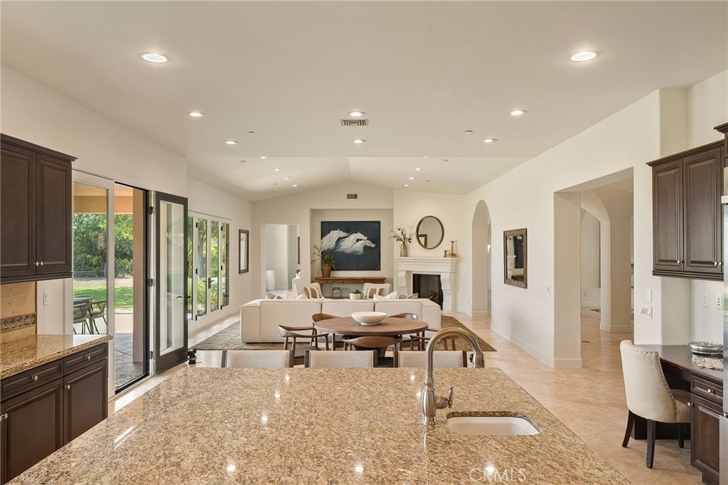 10727 W Stallion Ranch Road - Photo 12