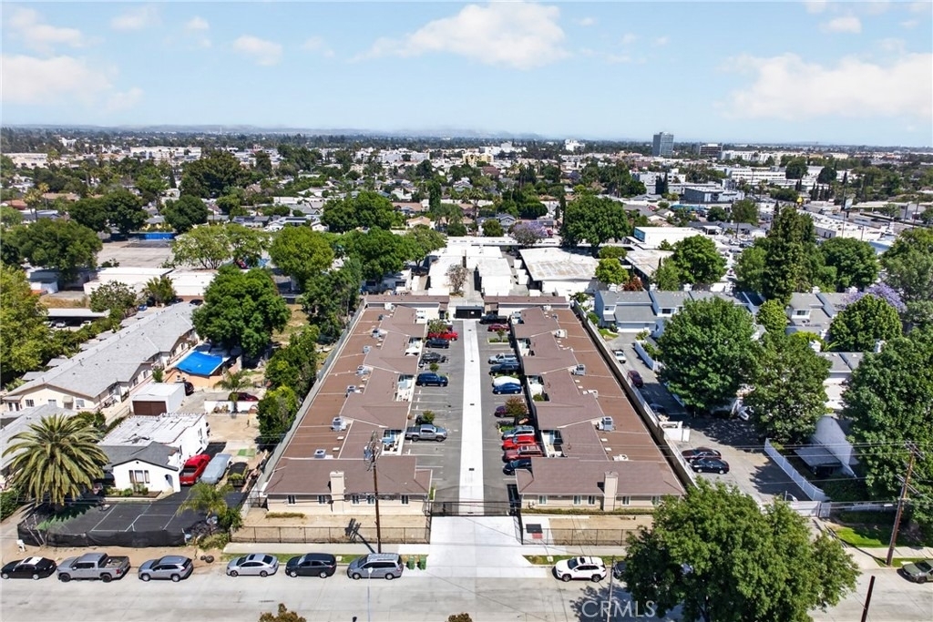 8414 Burnet Avenue - Photo 20