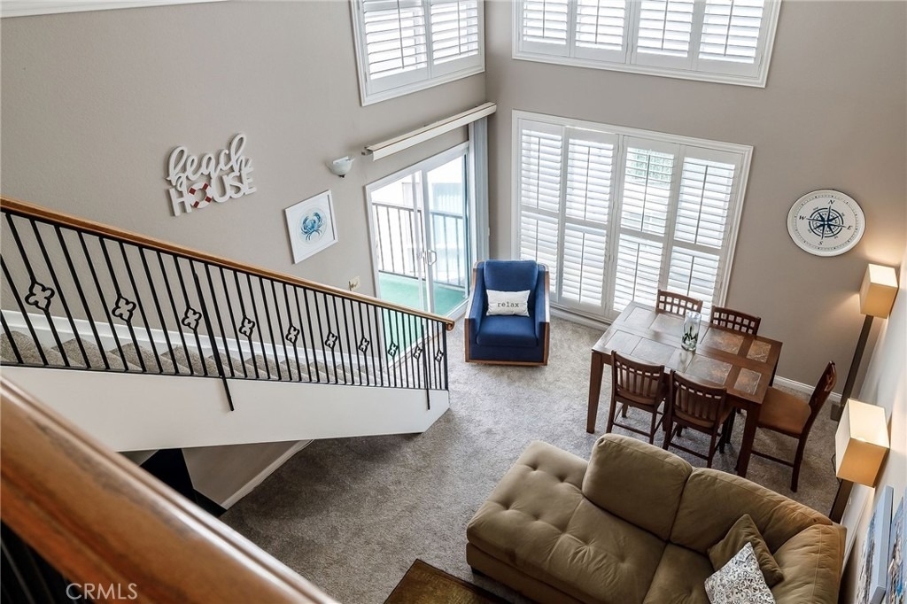 565 Esplanade - Photo 18