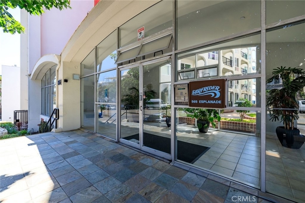 565 Esplanade - Photo 28