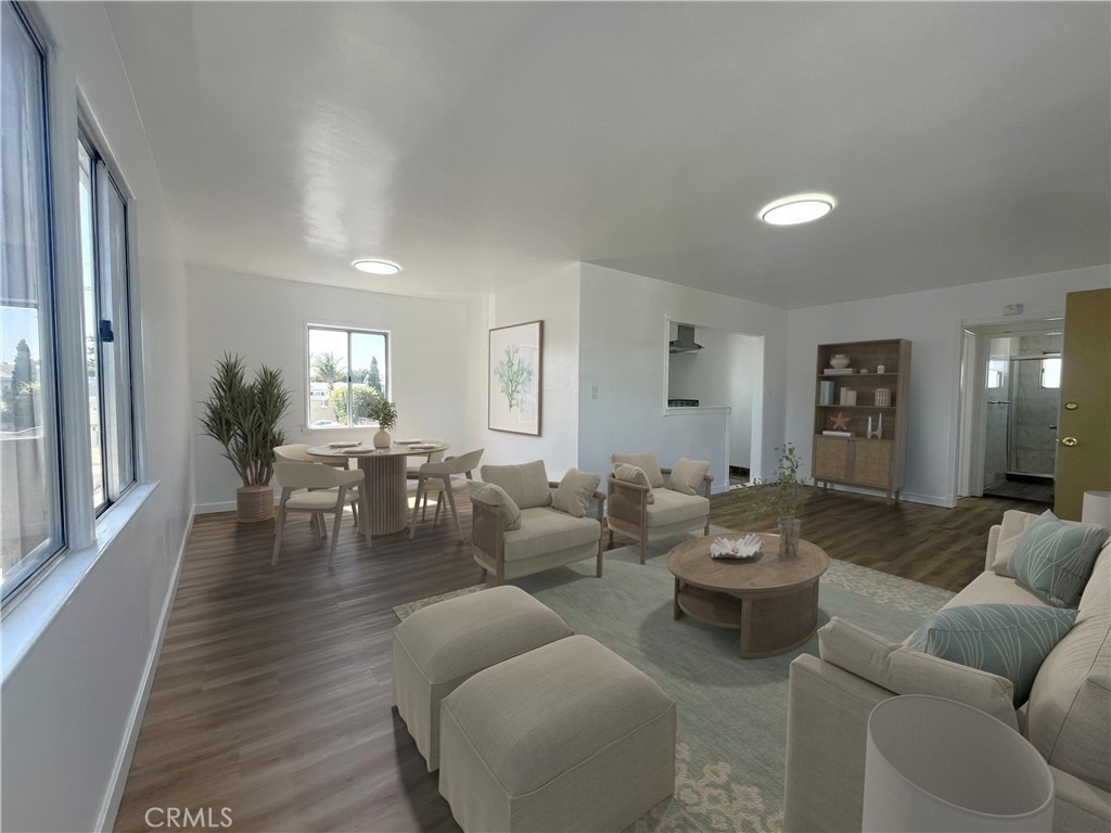 2220 Delaware - Photo 2