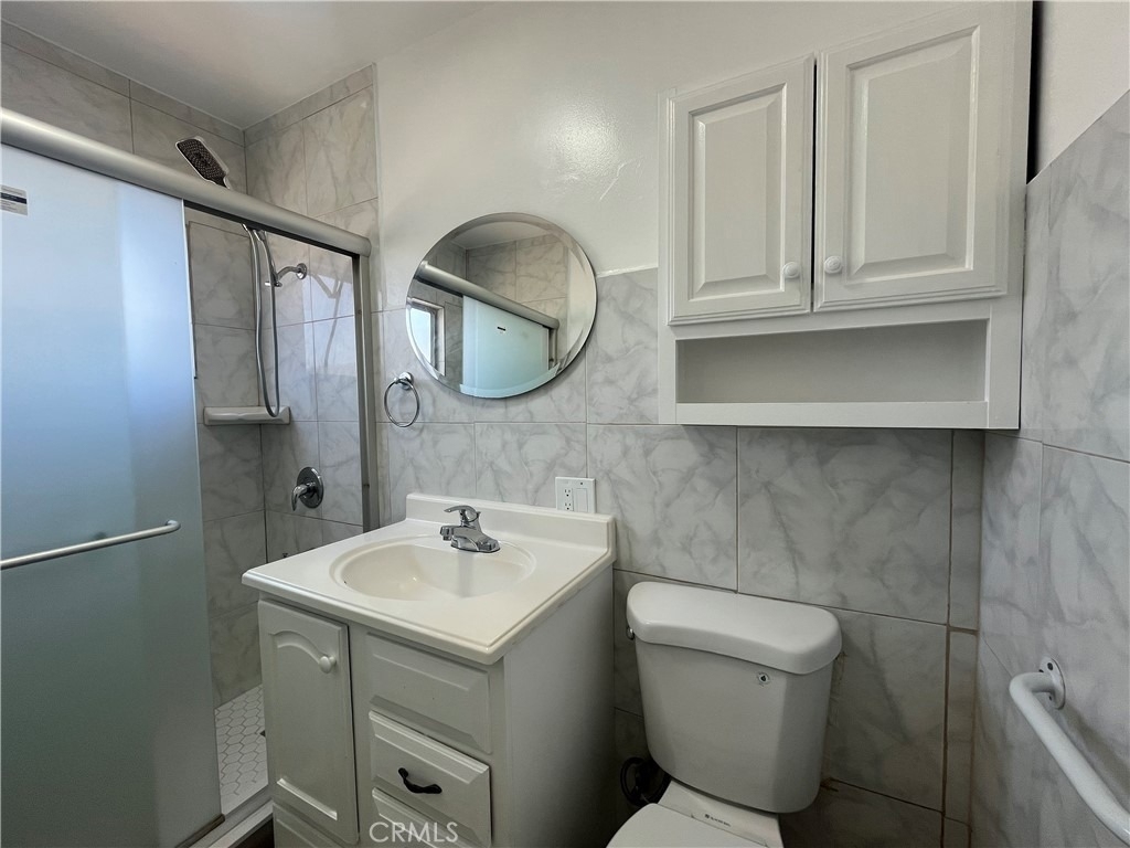 2220 Delaware - Photo 12