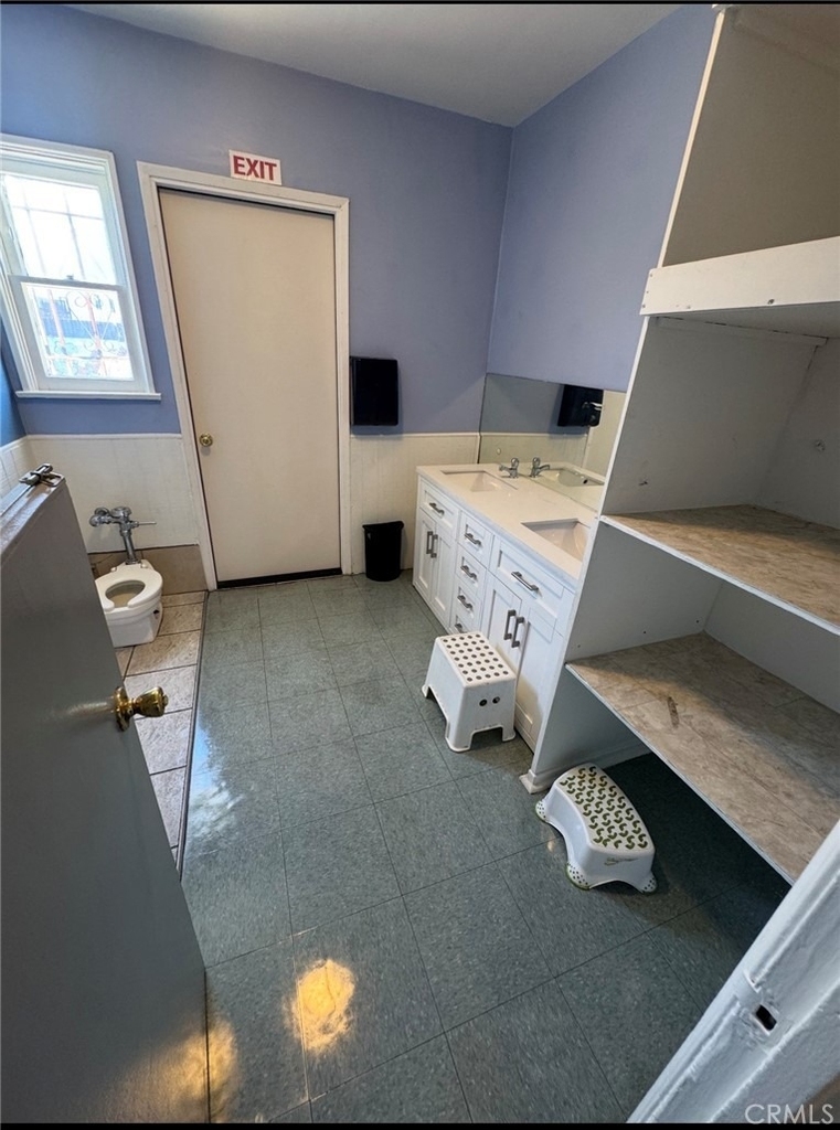2052 Browning Boulevard - Photo 5
